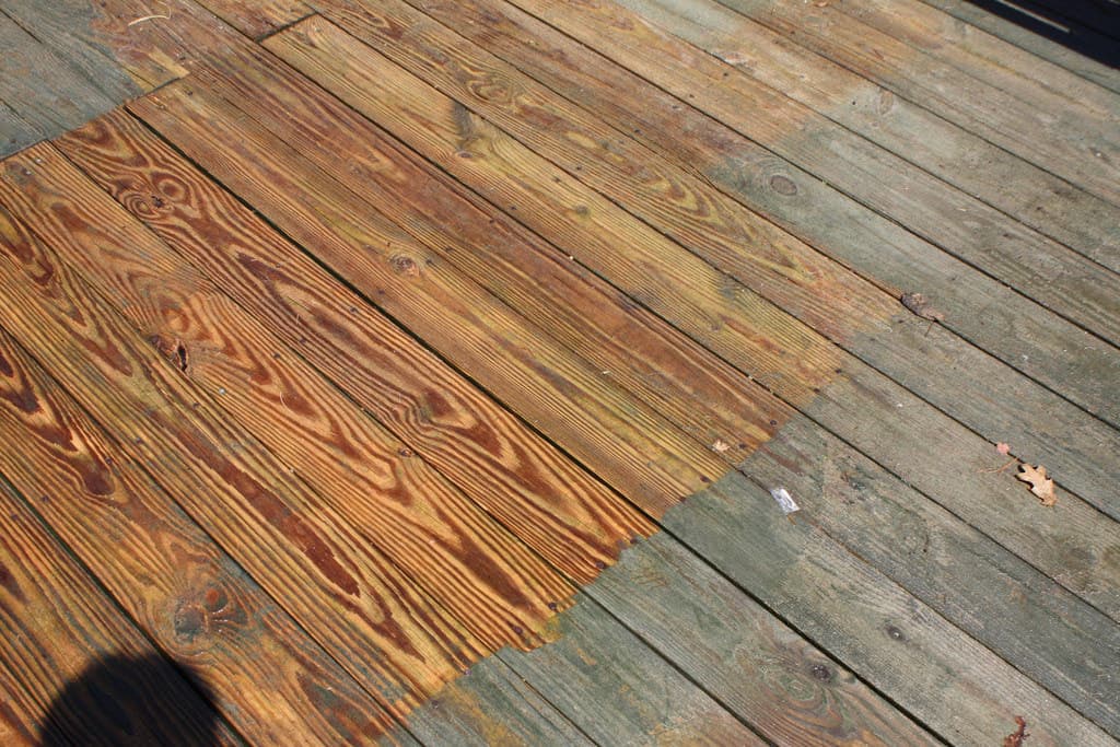 Deck and fence restoration pressure washing service